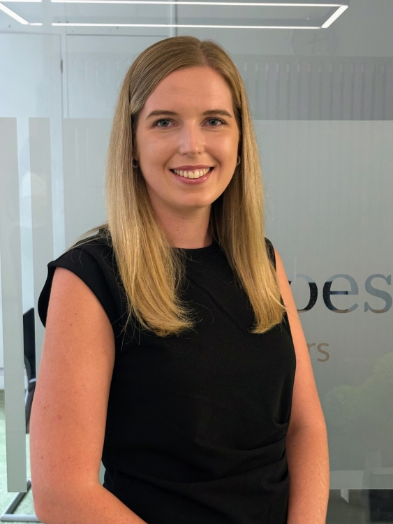 Sasha Loveridge, Associate Solicitor & Joint Head of Residential Conveyancing