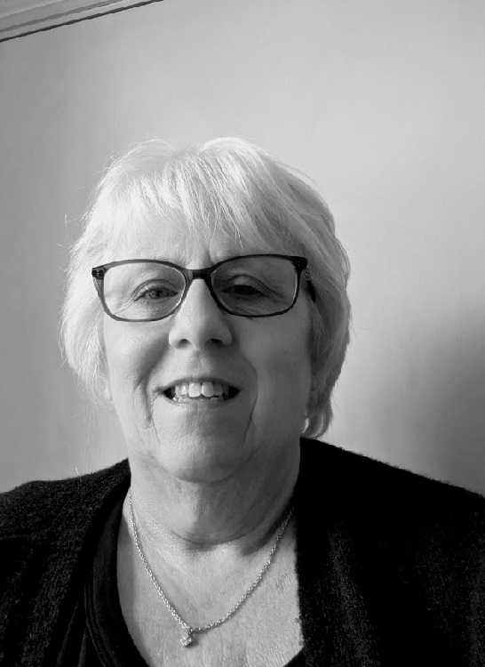 Gill Turner, Receptionist