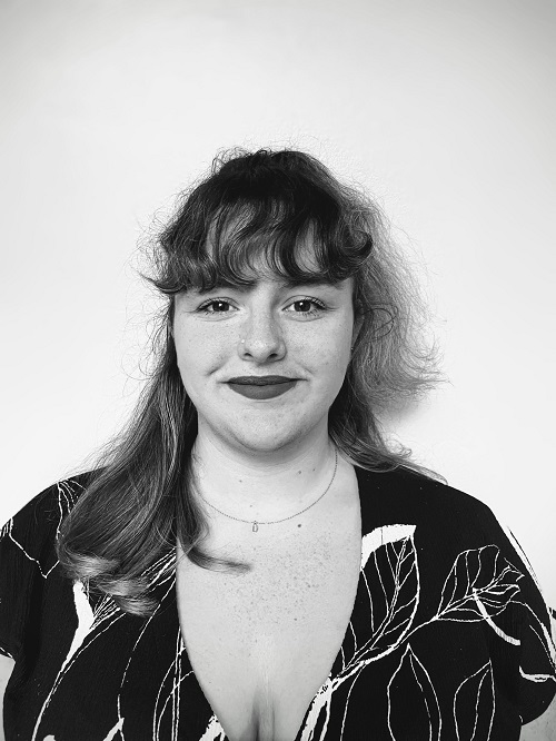 Yseult Fell, Paralegal 